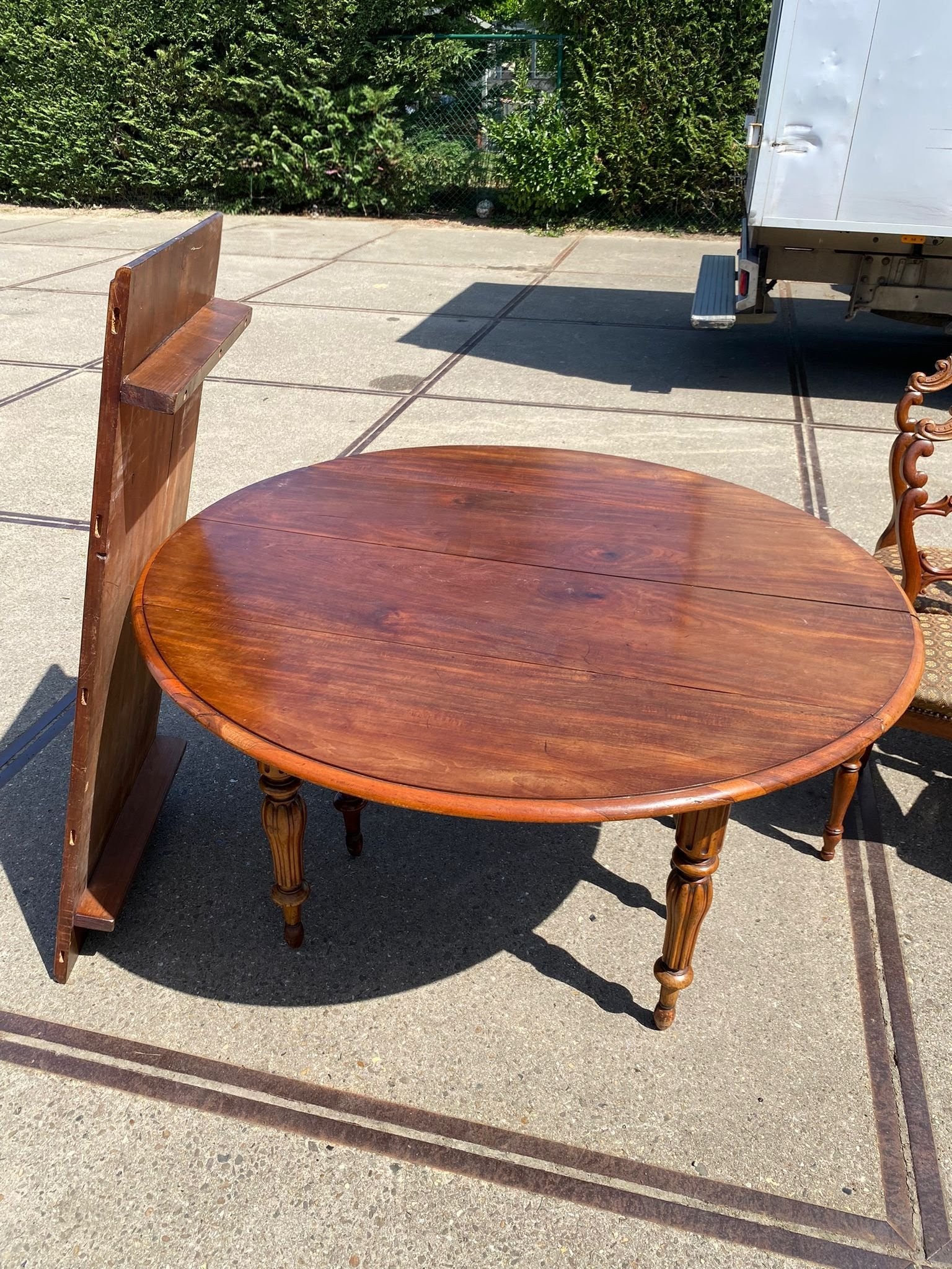 Ruokapöytä - Image 6