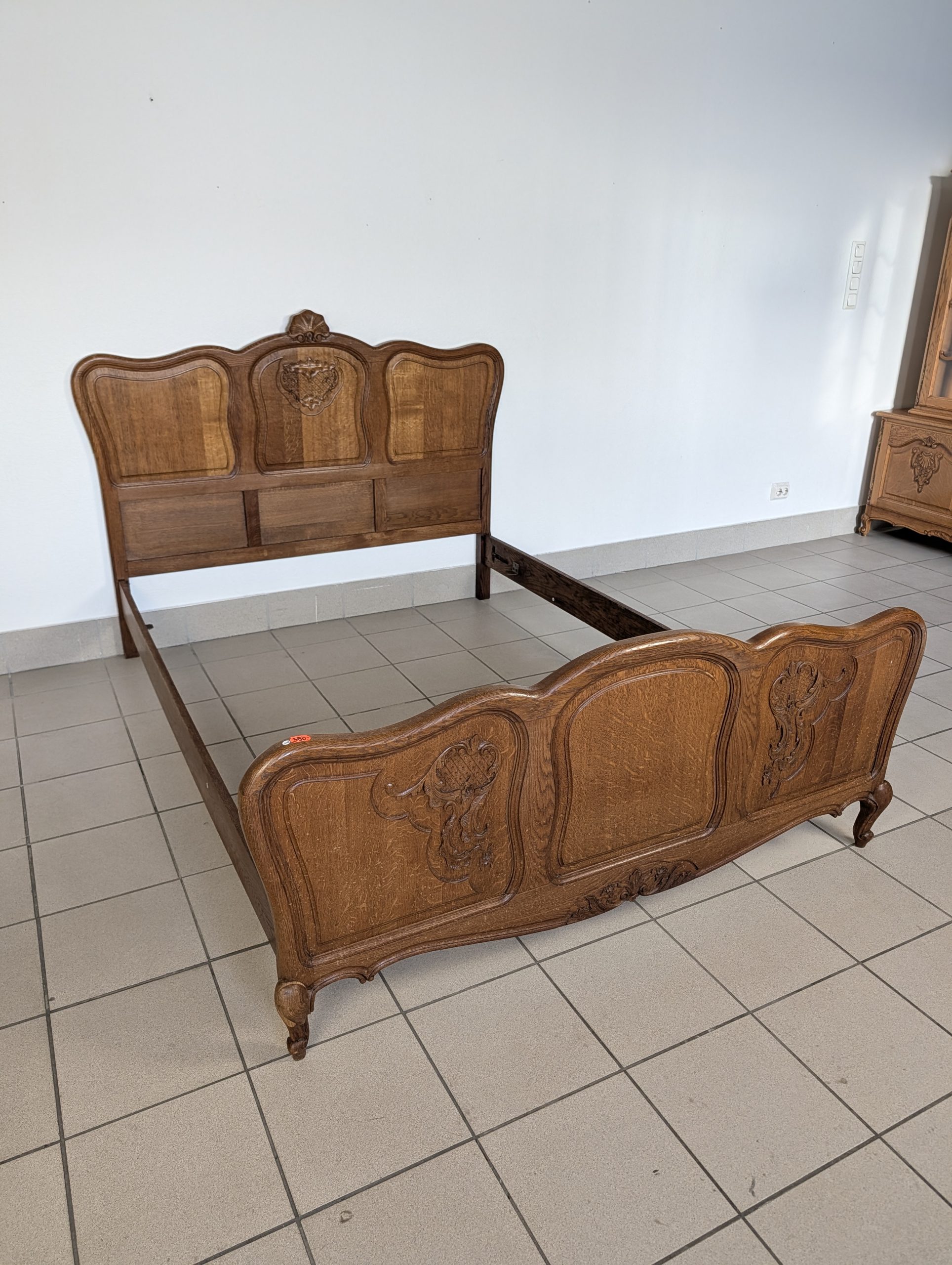 Voodiraam rokokoo stiilis - Image 4